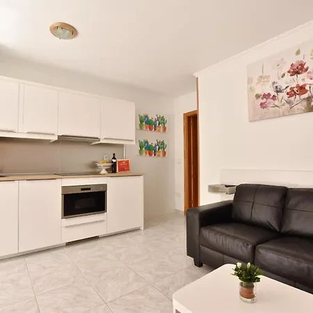 Colina Del Sol Lanzarote Pool With Sea View تياس