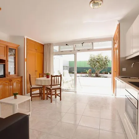 Apartment Colina Del Sol Lanzarote Pool With Sea View Tias
