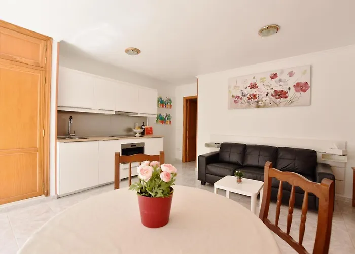 Colina Del Sol Lanzarote Pool With Sea View Apartamento *